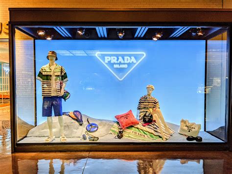 prada pop up store dallas.